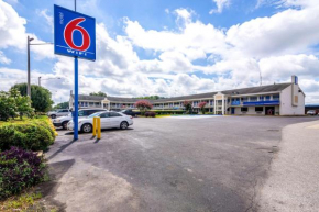 Гостиница Motel 6-Anniston, AL  Оксфорд